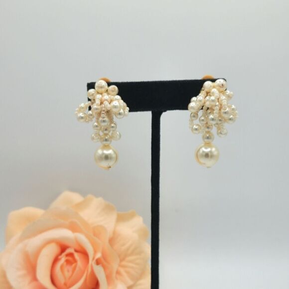Antique pearl tassle chandelier clip on earrings - Picture 1 of 6